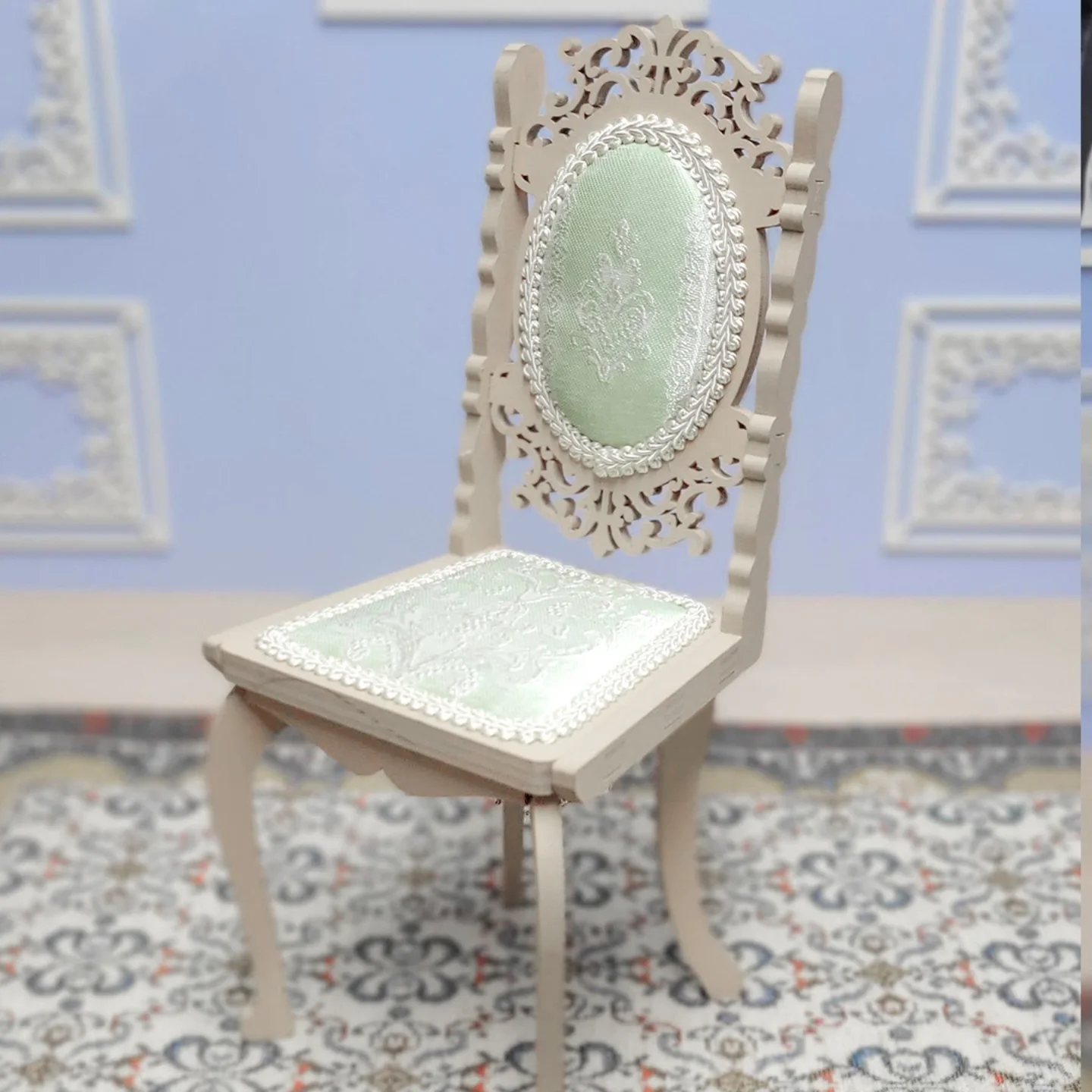 プリンセスチェアー